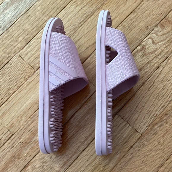 Pink Acupressure Sandals - Picture 4 of 10